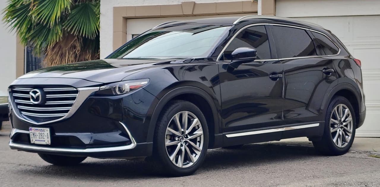 MAZDA CX9 SIGNATURE